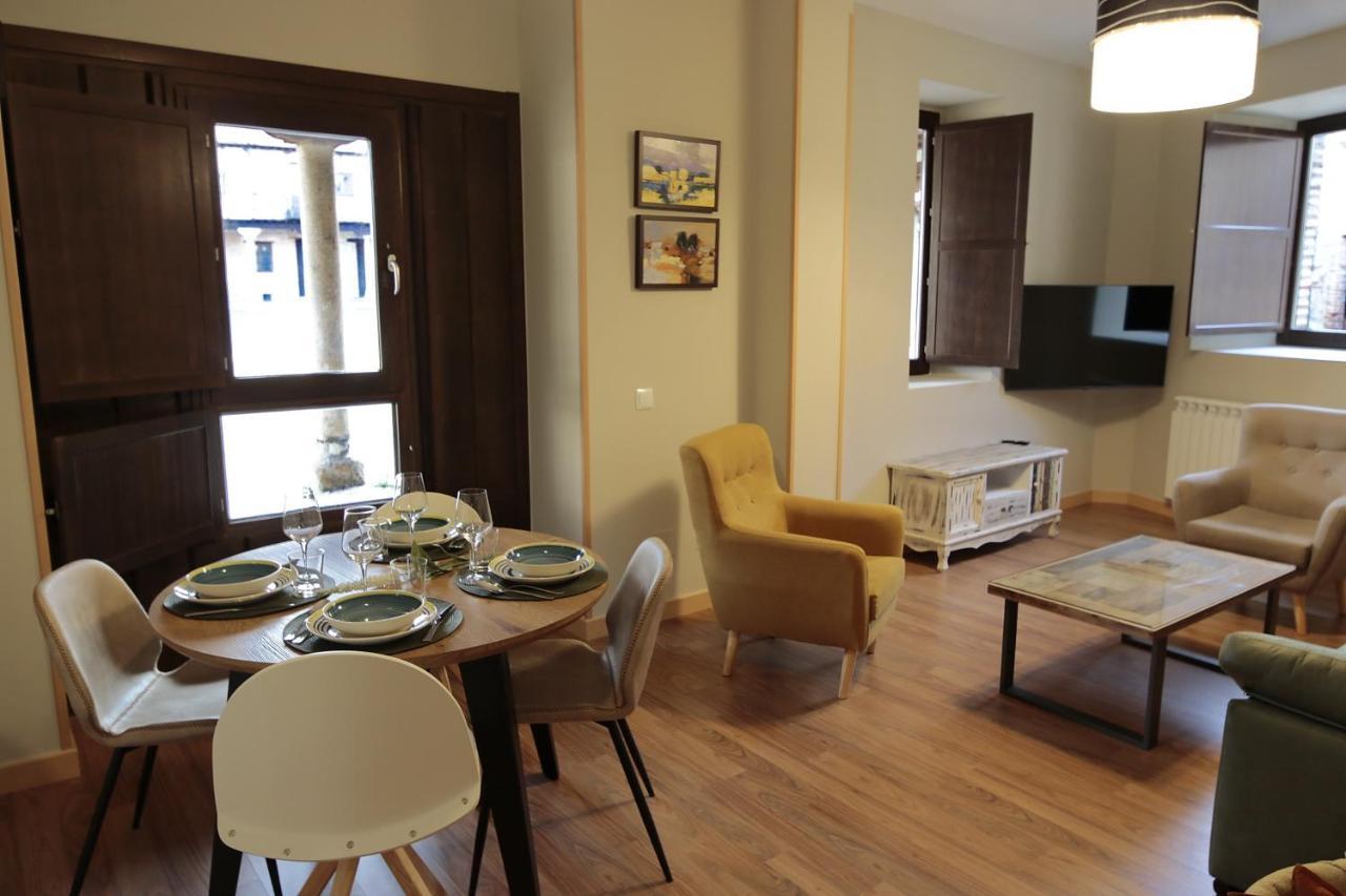 Infanta Isabel Apartment อาเรวาโล ภายนอก รูปภาพ